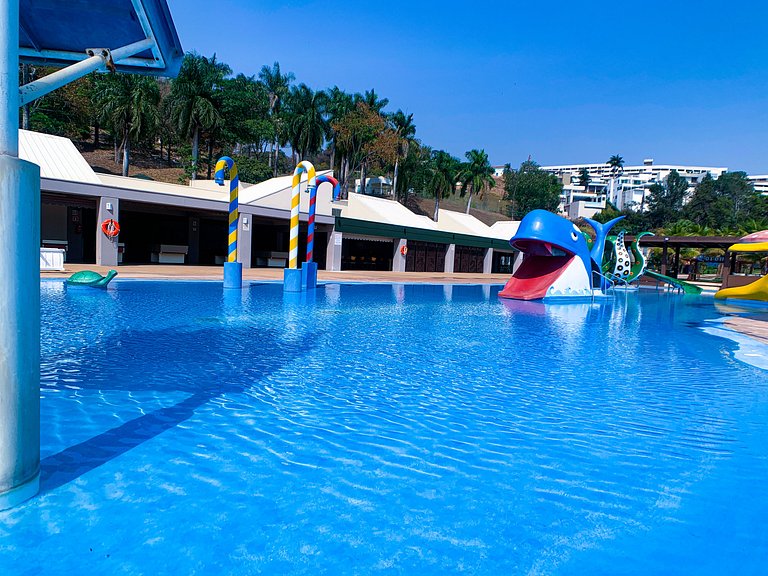 Suíte com Vista p/ o Lago em Capitólio com acesso a piscina