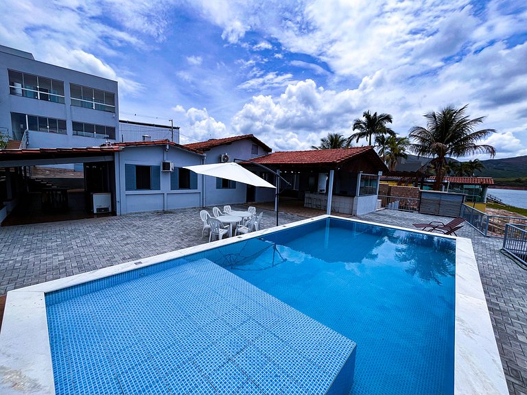 Casa em Capitólio com piscina e vista para lago | W1