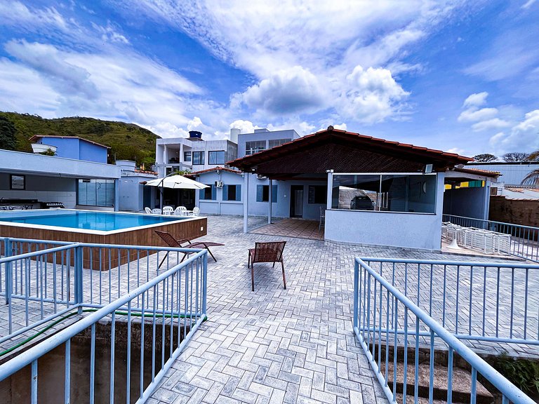Casa em Capitólio com piscina e vista para lago | W1