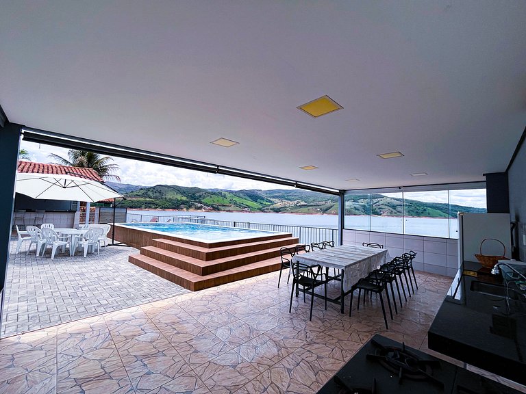 Casa em Capitólio com piscina e vista para lago | W1