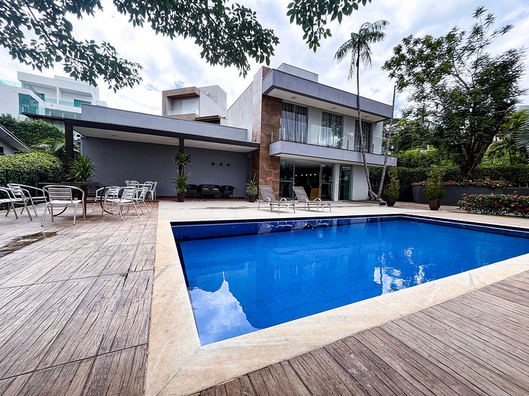 Casa em Capitólio com piscina no condomínio Escarpas do Lago