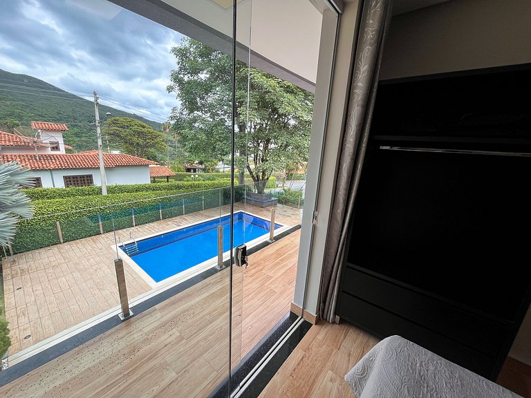 Casa em Capitólio com piscina no condomínio Escarpas do Lago