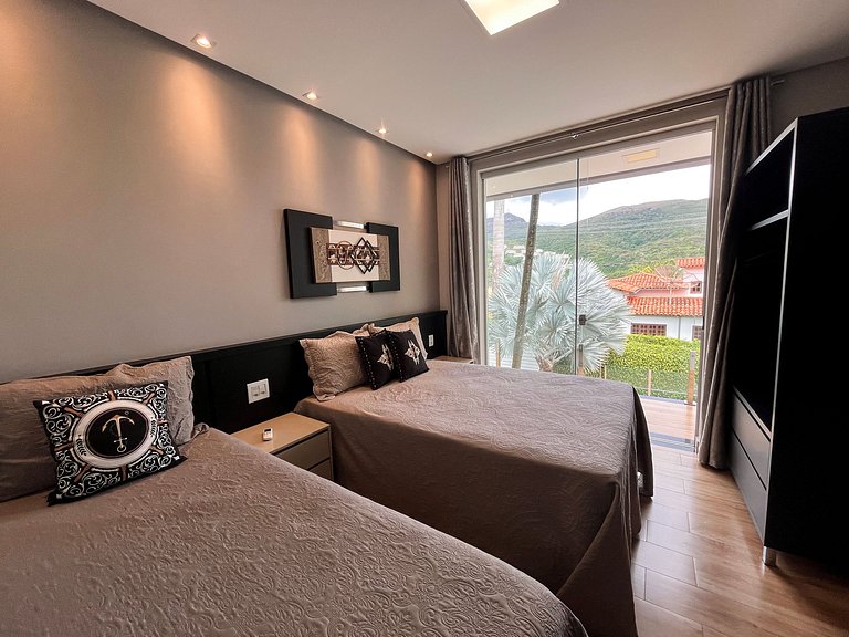 Casa em Capitólio com piscina no condomínio Escarpas do Lago