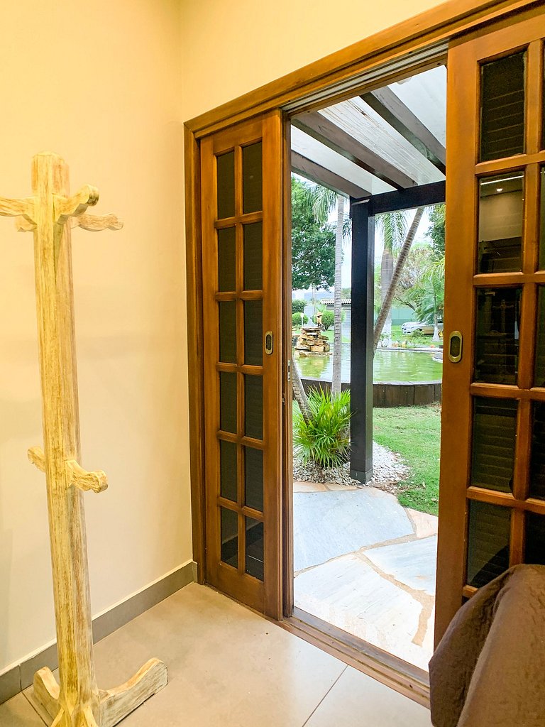 Casa Marina Super Luxo com piscina e píer com acesso ao Lago