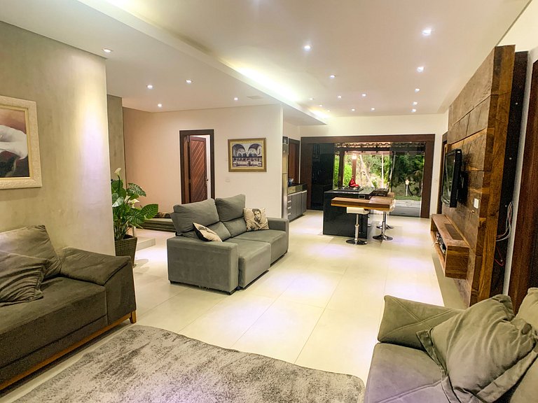 Casa Marina Super Luxo com piscina e píer com acesso ao Lago