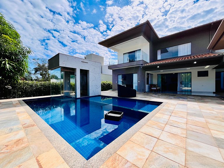 Casa em Capitólio, Escarpas do Lago, com Vista e Piscina