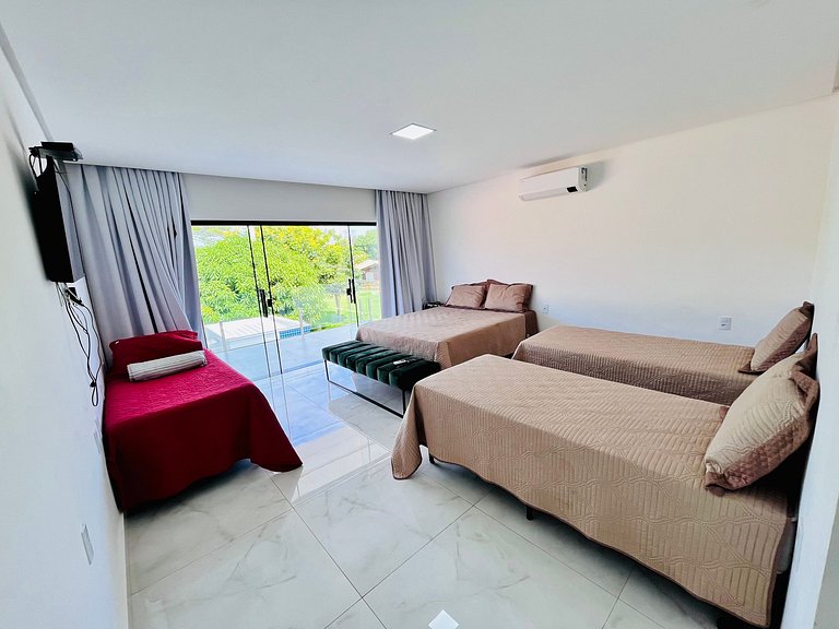 Casa em Capitólio, Escarpas do Lago, com Piscina e Sauna