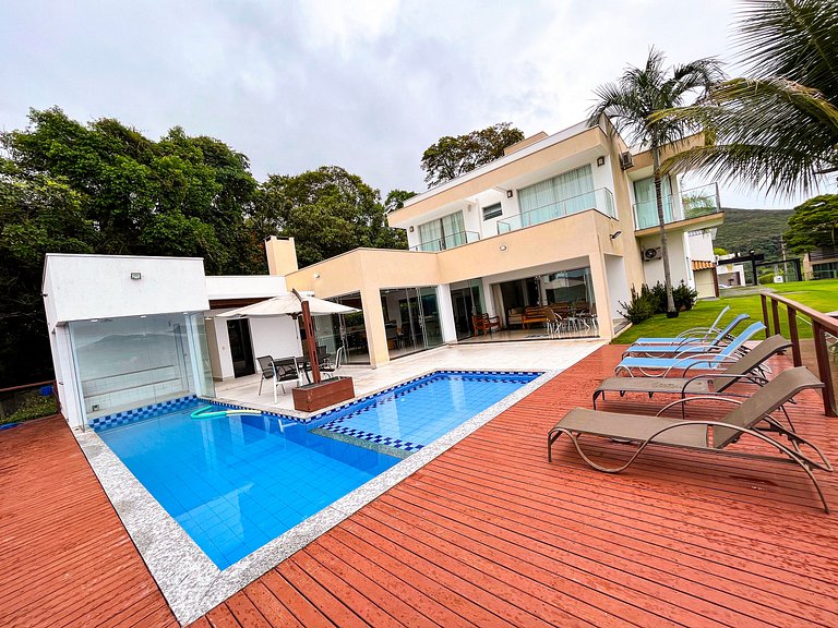 Casa em Capitólio, Escarpas do Lago, com Piscina e Sauna | E