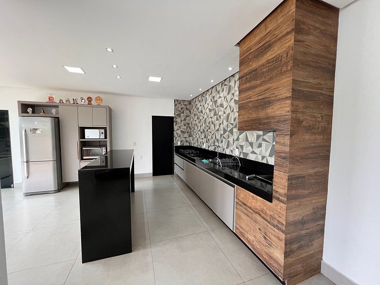 Casa em Capitólio com piscina e área gourmet