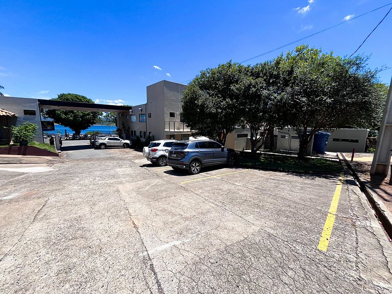 Pousada Mandala Turvo Capitólio com sacada e vista p/ o Lago