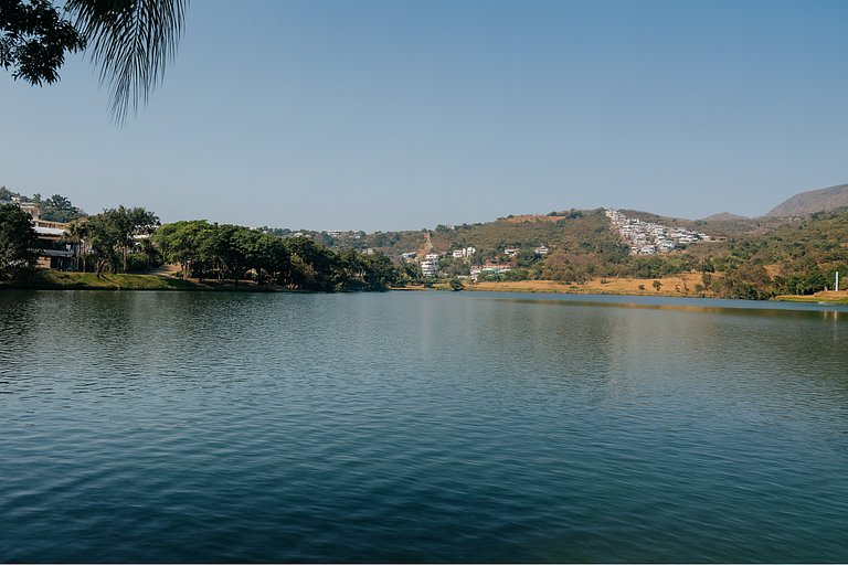 Suíte com Vista p/ o Lago em Capitólio, Escarpas
